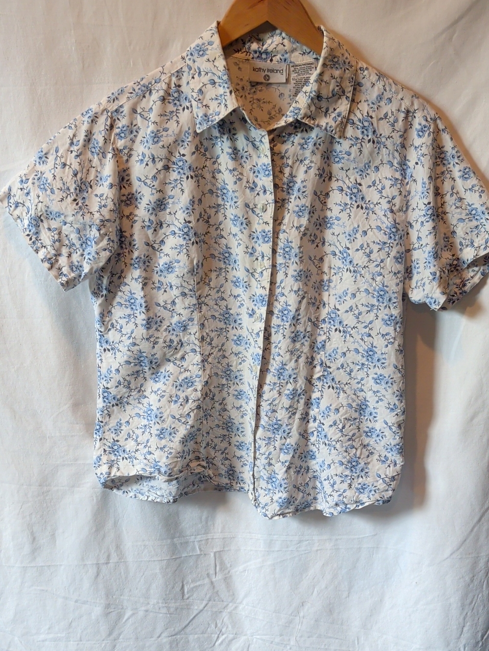 kathy ireland White Button-Down Shirt with Blue Floral Print